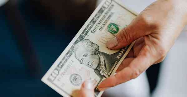 大数据包含设备数据的行业文章