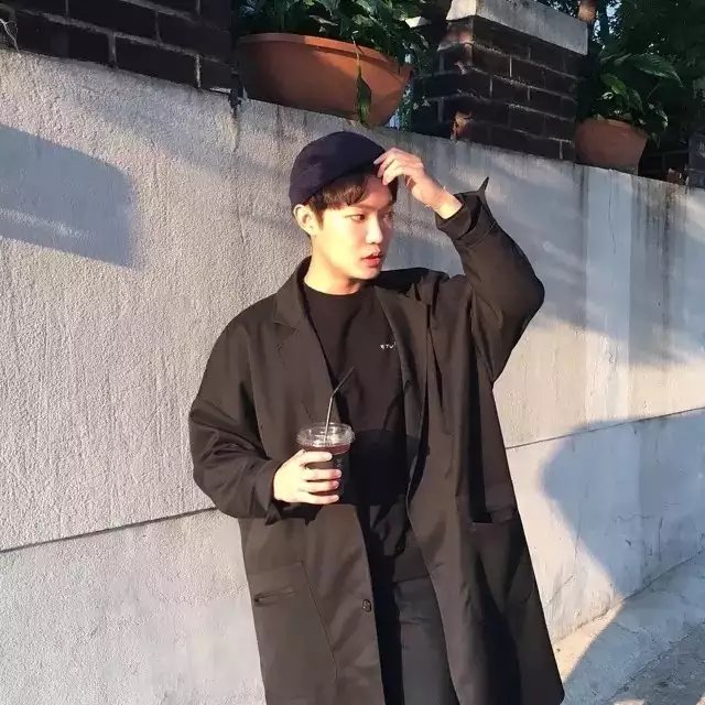 吕维眉峰