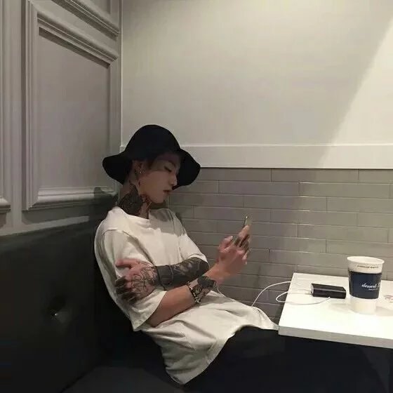 司马祥彩生